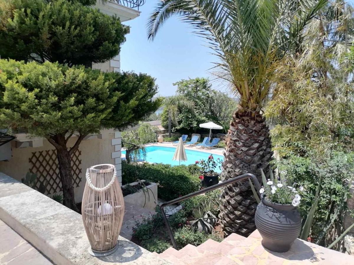 Christoforos Apartments 로우드하타 외부 사진