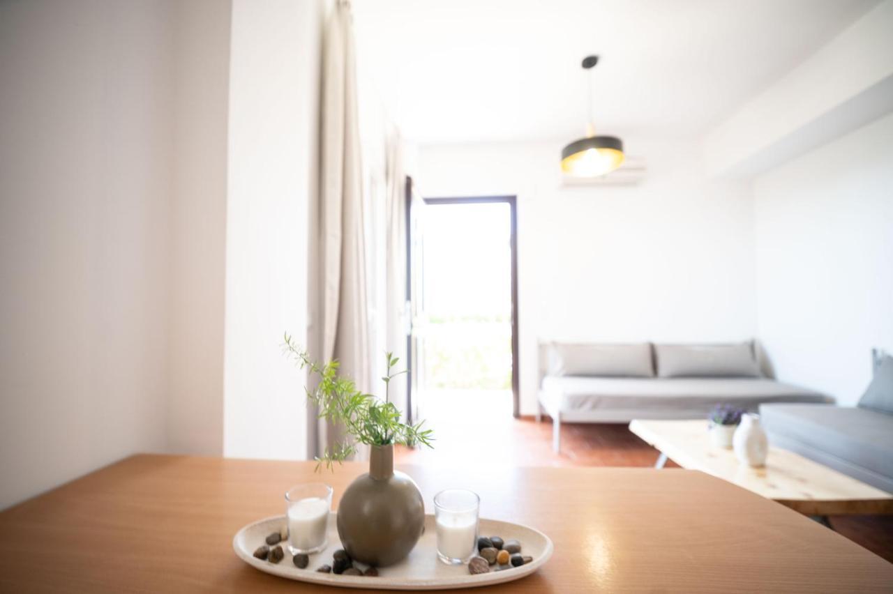 Christoforos Apartments 로우드하타 외부 사진